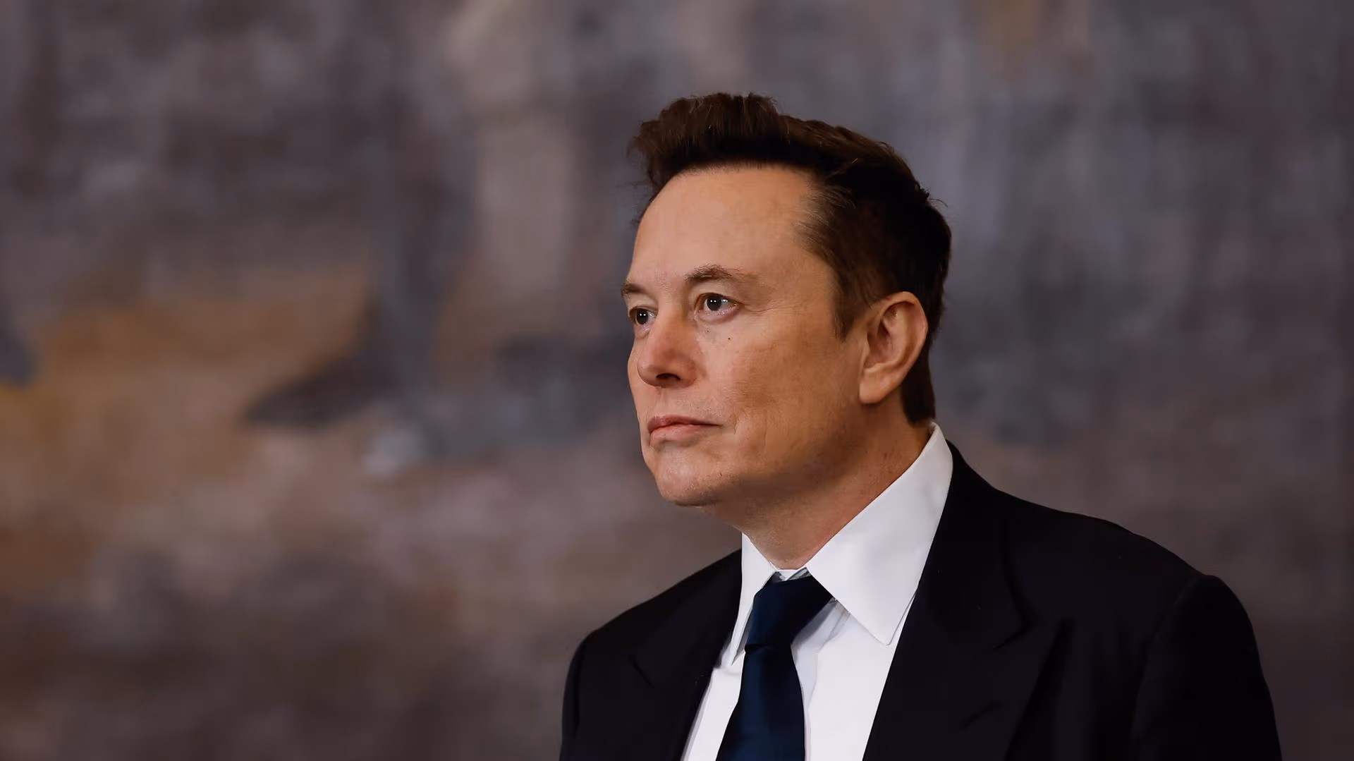 Bitcoin Threatens $100K, Crypto Losses Grow as Musk/Trump Feud Goes Nuclear.